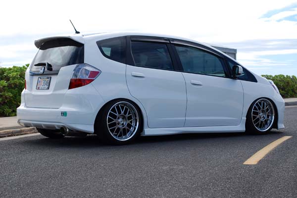 07-12 FIT - ACC inc エアサスシステム/ギアサス/フラップエアロ 07-12 FIT - ACC inc エアサスシステム/ギアサス/フラップエアロ